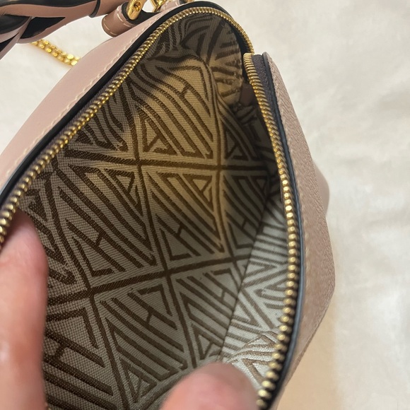 Chloe pink small crossbody bag - Picture 9 of 15